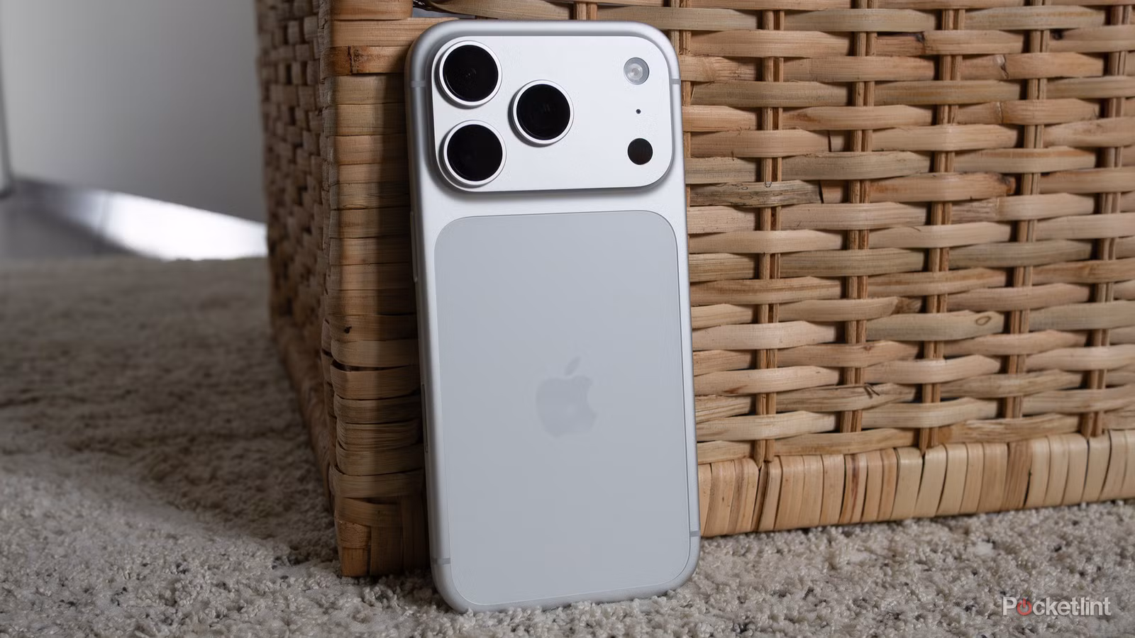 iPhone 17 Pro camera system and daily smartphone experience